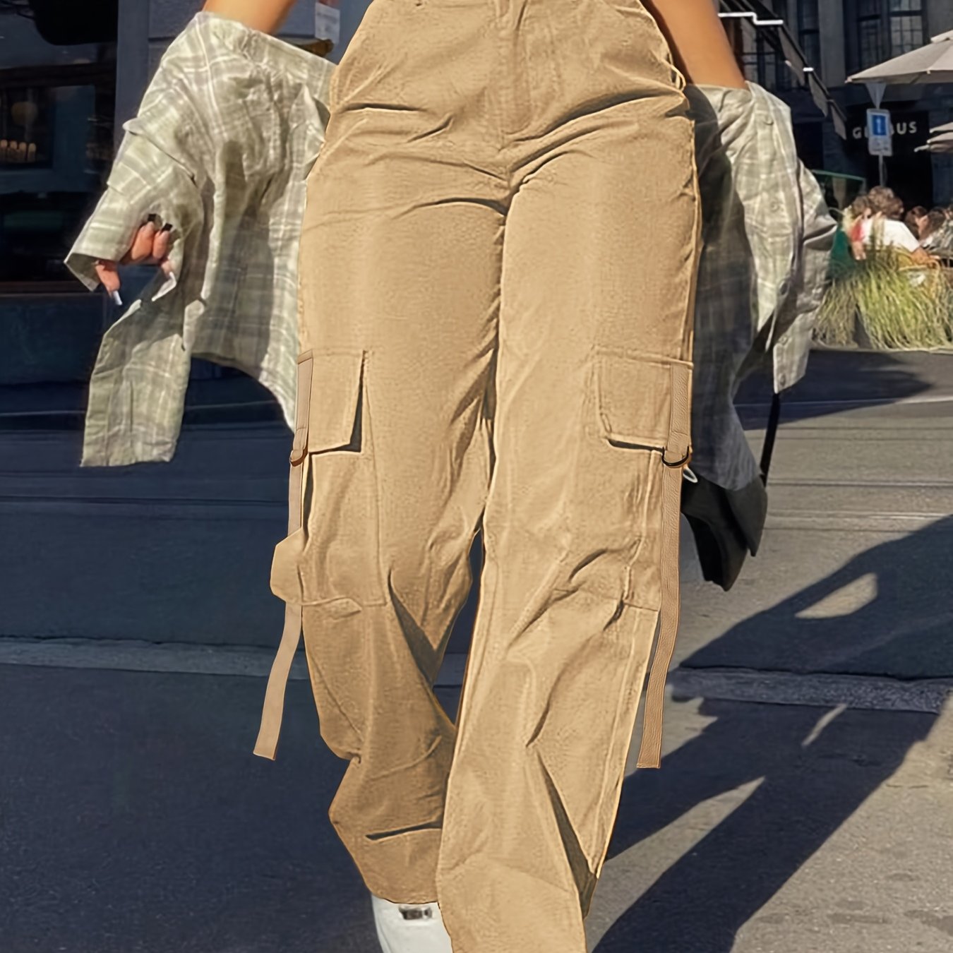 High-Waist Pink Cargo Pants