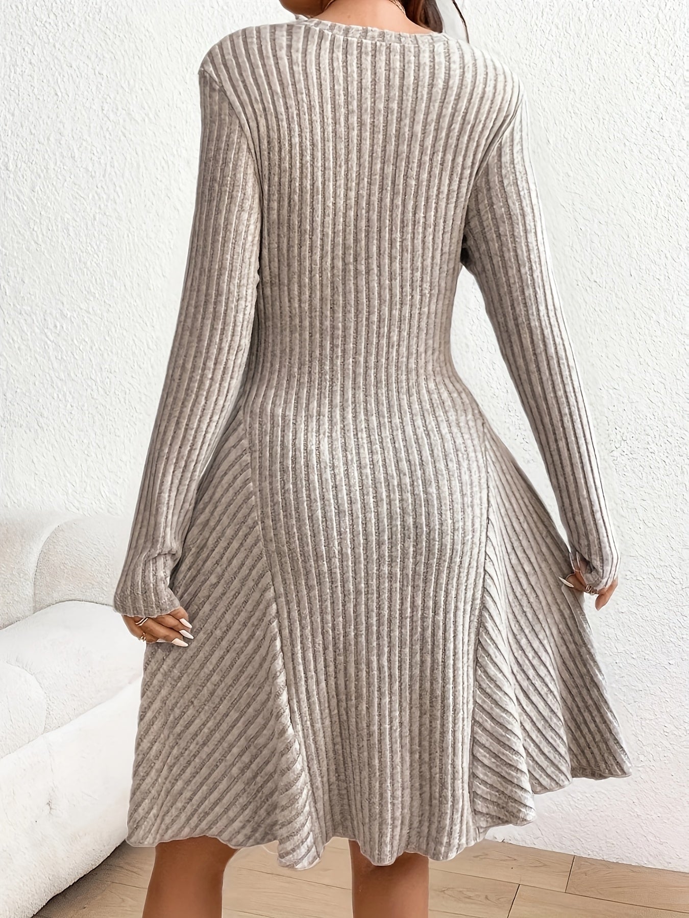 Elegant Black V-Neck Knit Dress