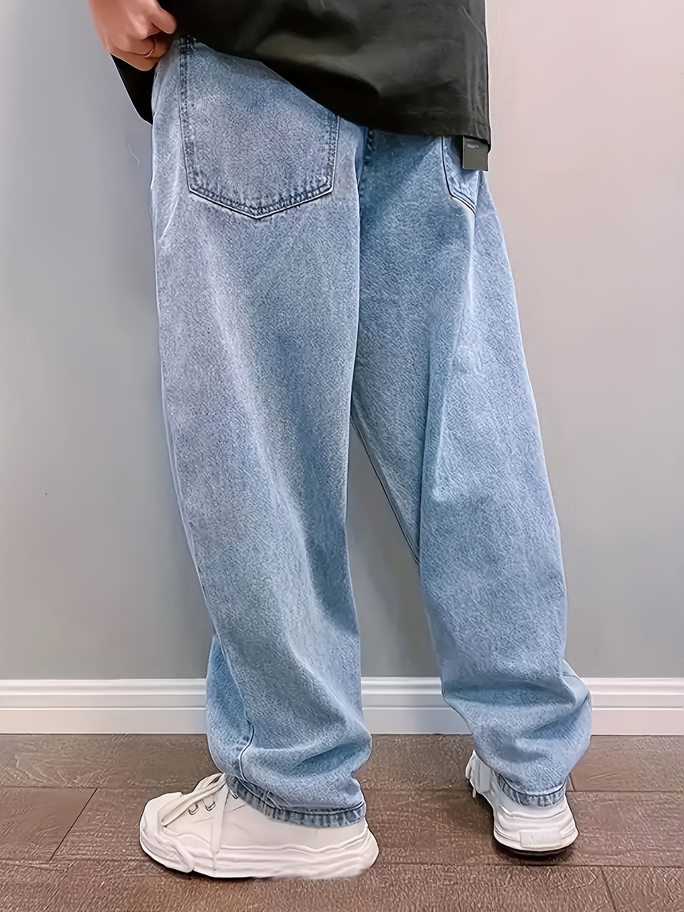 Loose Fit Solid Color Jeans